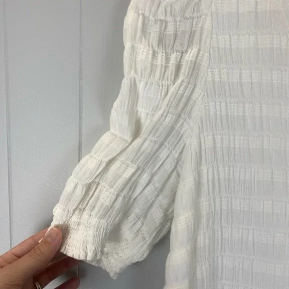 Bb Dakota Steve Madden White Textured Puff Sleeve Mini Dress size Small - Picture 5 of 8